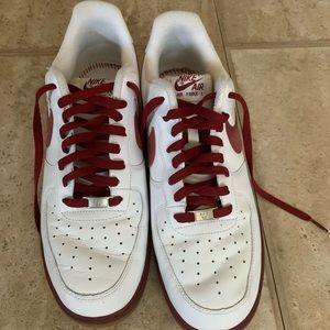 Pre-Owned 07’ Nike Air Force 1 “Team Red”